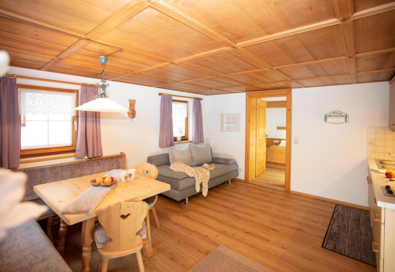 Ferienwohnungen Wolf Holzgau Exterior foto